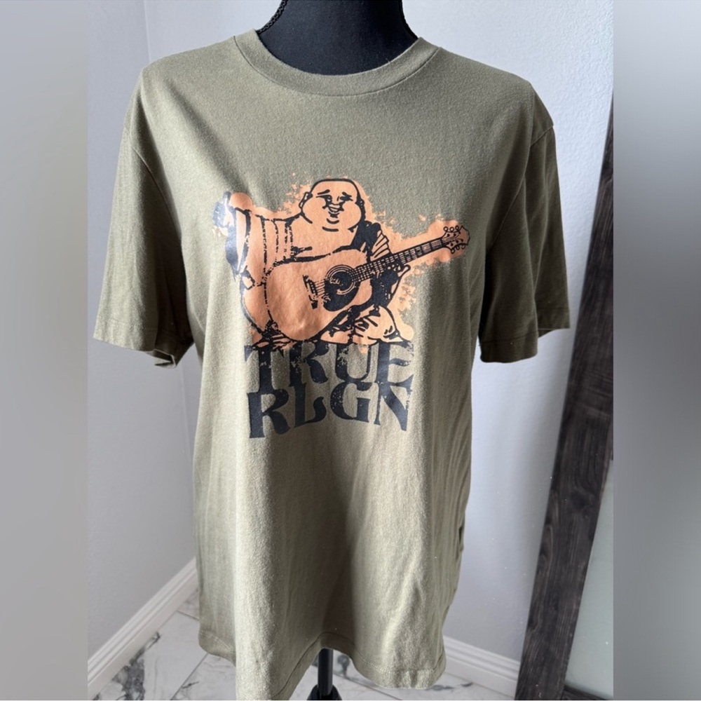 True Religion Olive Short Sleeve Tee with Graphic Print